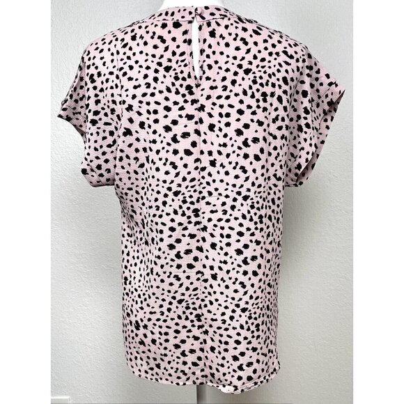 ANDREE by UNIT Womens SMALL Blush Animal Print Crepe Cap Sleeve SHELL Top EUC - Picture 2 of 7